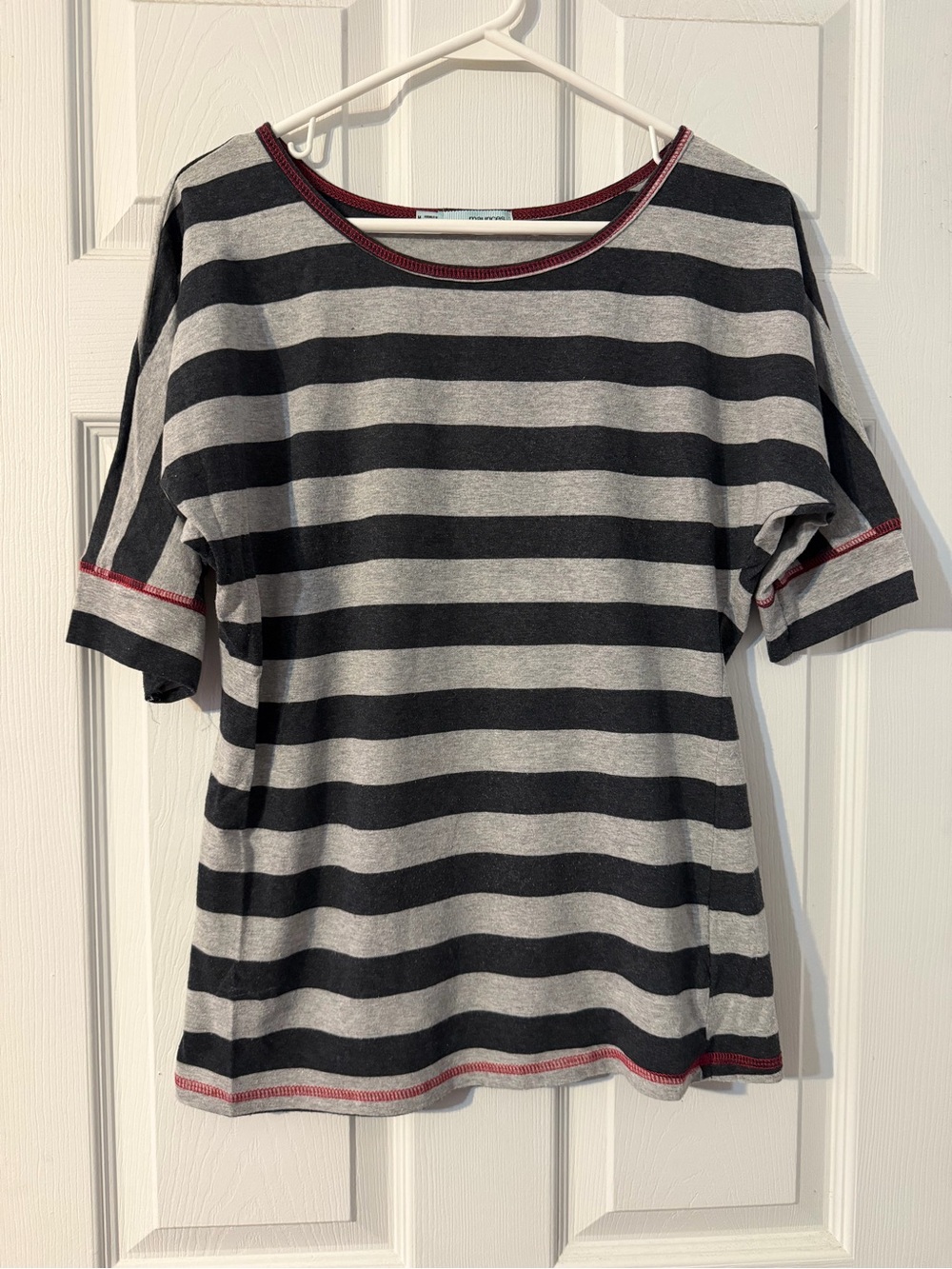 Maurices Women’s Grey and Black Striped Short-Sleeve Top Size Medium